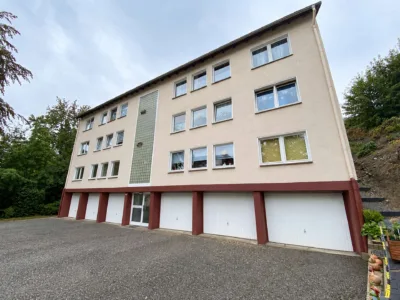 Sie lieben es „Grün“? Schöne 2-Zimmer-Wohnung mit einer Wohnfläche von 62,00 m² in Ennepetal-Voerde, 58256 Ennepetal, Etagenwohnung