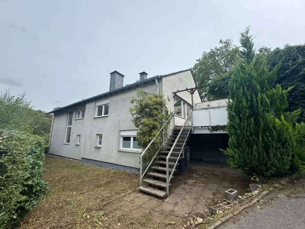 Hausrückseite (1)