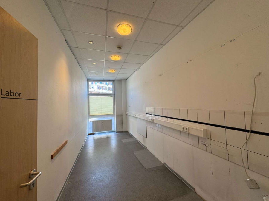 Büro 1