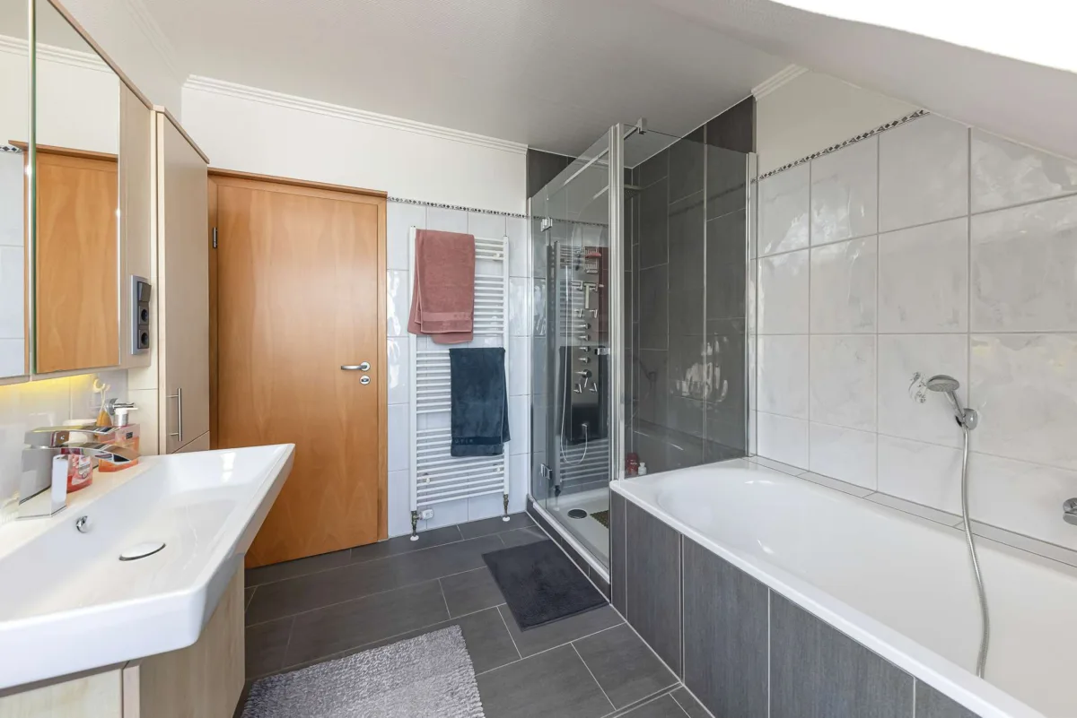 Dusche