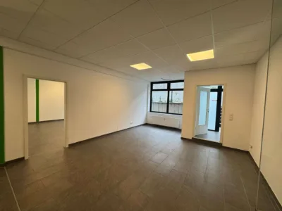 Vielseitig nutzbare Büro- und Gewerbeeinheit in der Innenstadt Ennepetal-Milspe zu vermieten, 58256 Ennepetal, Bürofläche