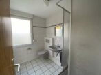 Geräumige 3,0-Zimmer-Wohnung in beliebter Lage Gevelsbergs zu vermieten - Badezimmer