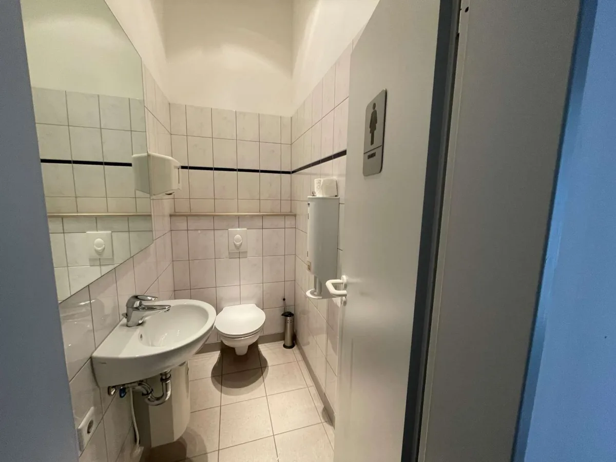 WC