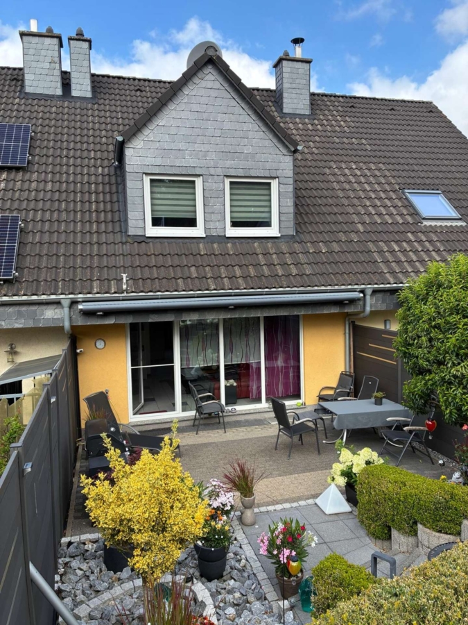 Hausrückseite