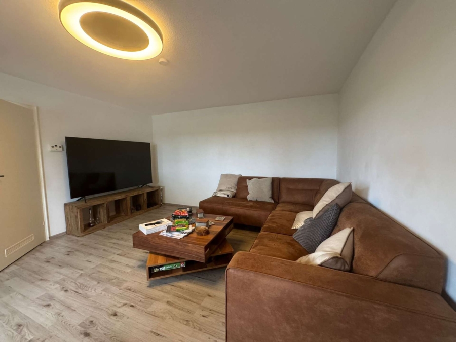 Wohnzimmer Bild 2